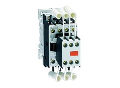 Lovato Electric contactors for power factor correction. Series BFK