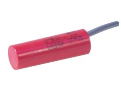 AC or DC capacitive sensors ø32 with or without timer and relay output. Sensing distance: 4 - 12 mm (potentiometer)