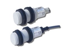 DC capacitive sensors Μ30 with humidity compensation and alarm output. Sensing distance: 1 - 30 mm (teach-in settings)