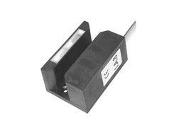 Slot magnetic sensors in plastic housing with gap 9 mm and NC or NO or NO/NC output function