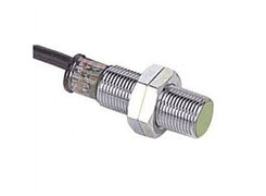 Safety magnetic sensor in M18 metal body with 1 NO or 1 NO+1 NC outputs. Safety Category 4